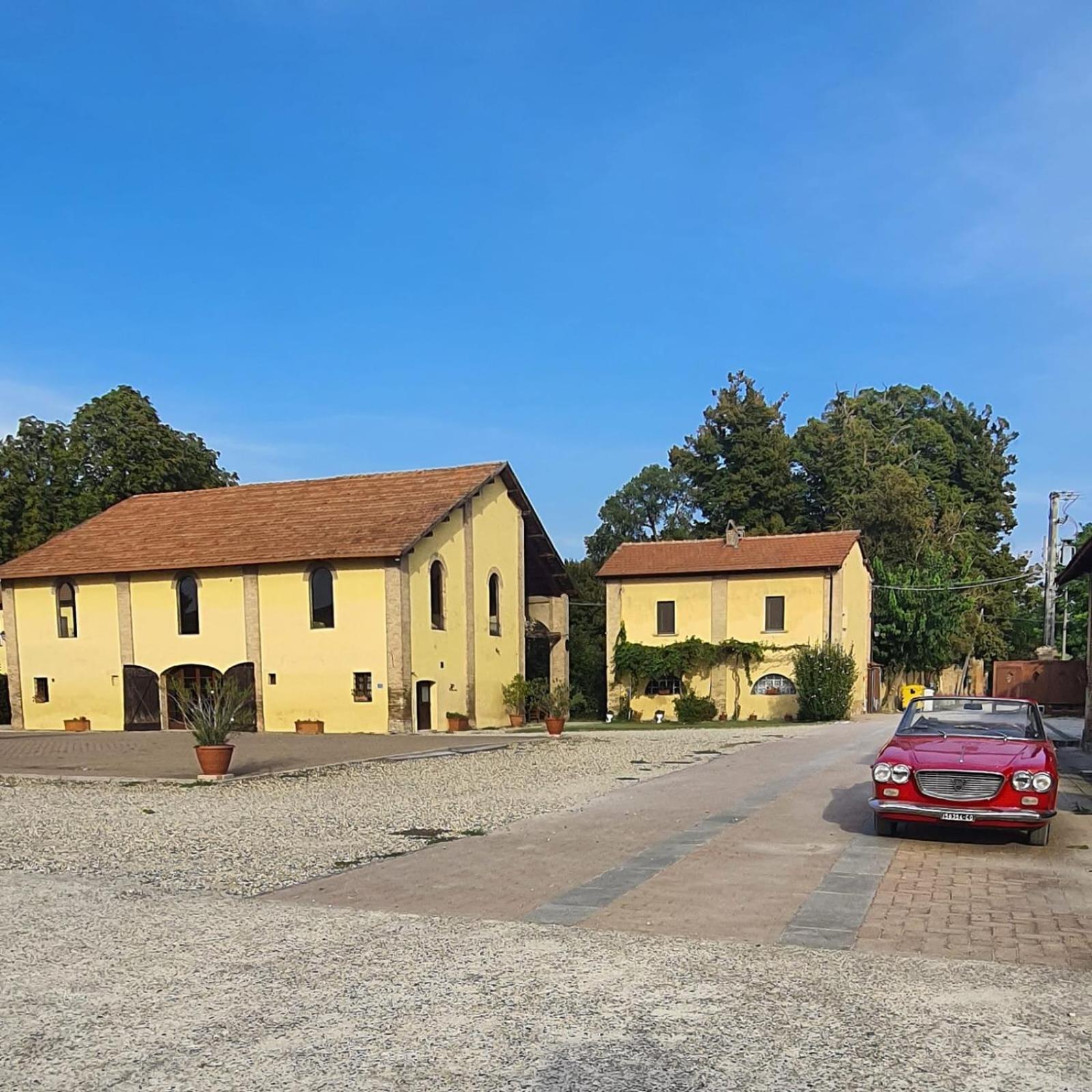 Agriturismo Le Corti Della Gualdana Voghera Dış mekan fotoğraf