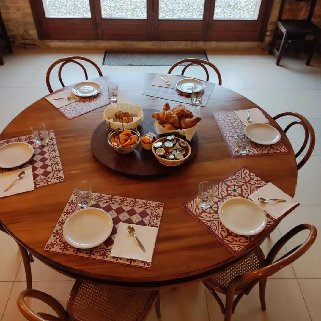 Agriturismo Le Corti Della Gualdana Voghera Dış mekan fotoğraf